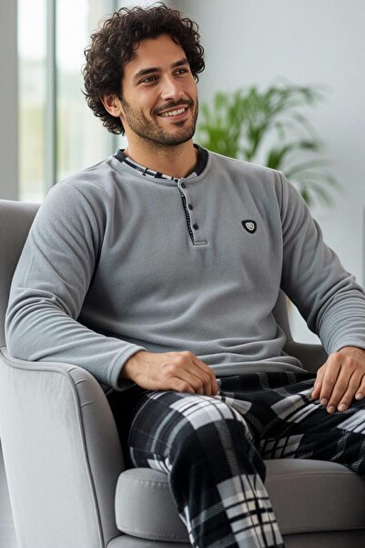 Pijamaevi طقم بيجامة رجالي من الصوف المنقوش باللون الأسود من ميلانج