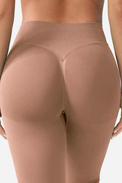 quitaly LUNA Ruched Seamless Shaping Stitch-Free Push-Up Sports Leggings - Mocha