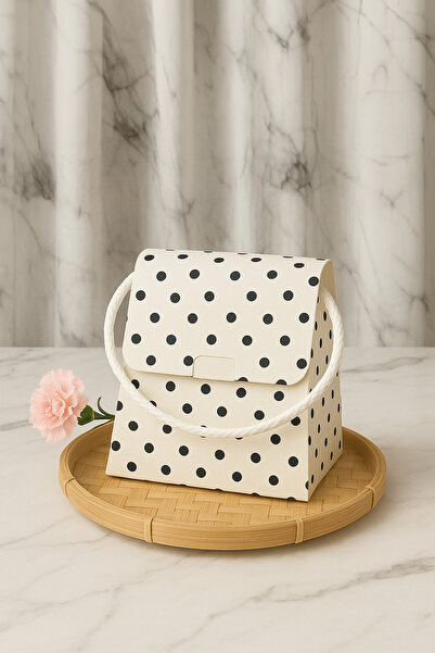 Meröka Özel Anlar İçin 1 Adet Premium Hediyelik Çanta ve Konsept Hediye Kutus...