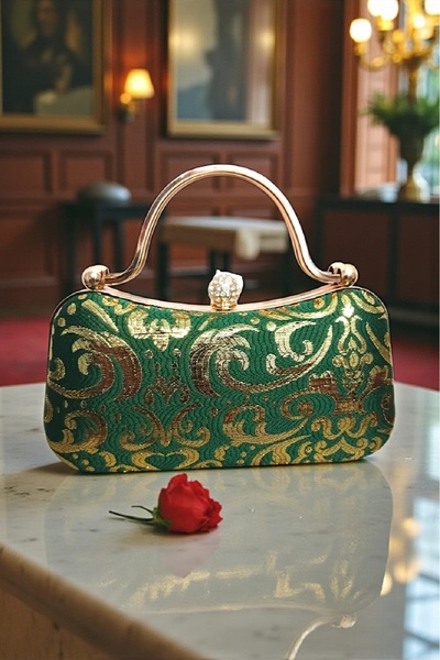 GUİZA Τσάντα βραδινού φορέματος με ανάγλυφο σχέδιο από εισαγόμενο ύφασμα, με ...