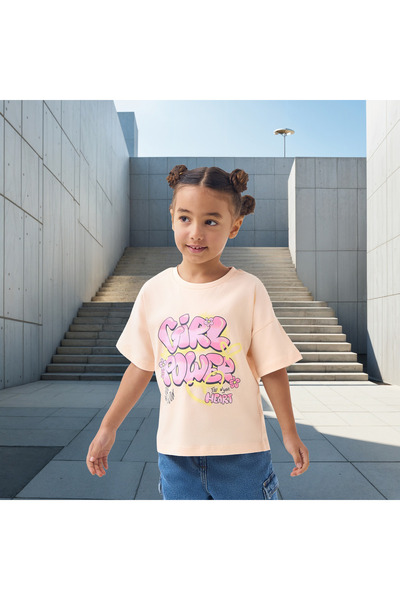 Juniors Slogan Print T-shirt with Drop Shoulder Sleeves