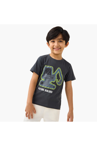 Juniors تي شيرت بطبعة جرافيكية وأكمام قصيرة