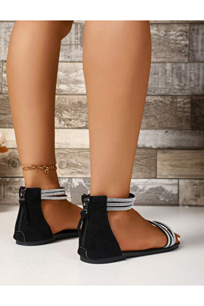 Sheya Shein sandals, black