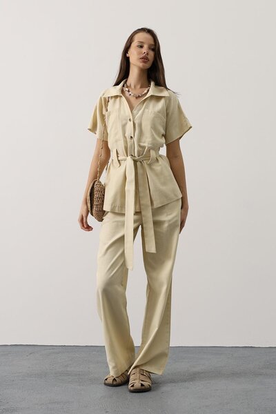 Trend Alaçatı Stili Women's Ecru Belted Pocket Detailed Trouser Set Vs00593