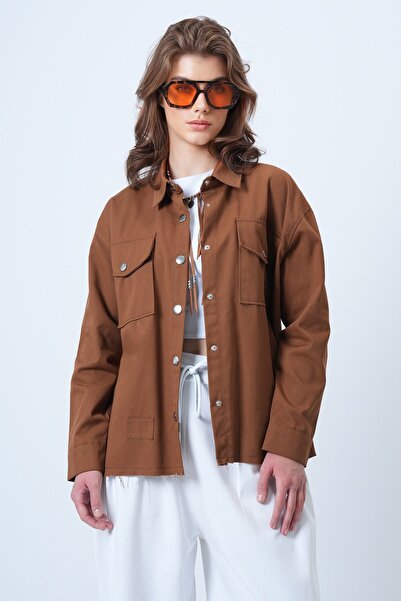 Trend Alaçatı Stili Kadın Kahverengi Çift Cepli Çıt Çıt Kapamalı Oversize Göm...