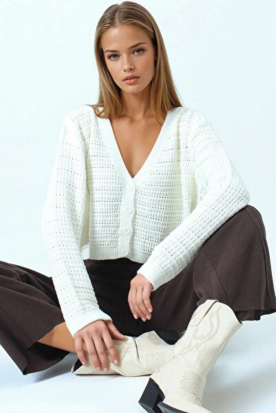 Trend Alaçatı Stili Women's Ecru Textured Knitted Patterned Long Sleeve Butto...