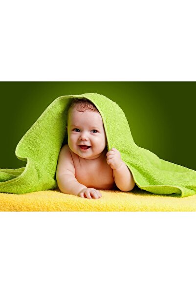 ALAYRA International ALAYRA Baby Poster - Smiling Baby Poster - Poster for Pr...