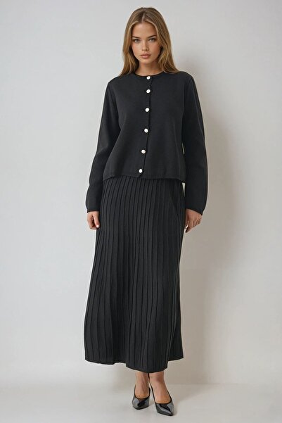 Trend Alaçatı Stili Women's Black Crew Neck Buttoned Cardigan and Pleated Mid...