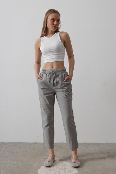 Trend Alaçatı Stili Women's Gray Double Pocket Elastic Waist Trousers with Ti...
