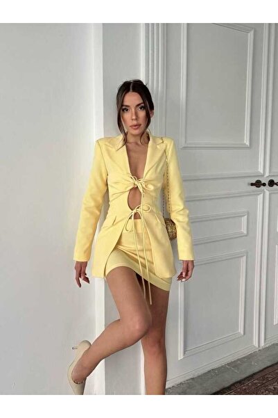 cemo Kısa Kruvaze Ceket ve İnce Askılı Fırfırlı Mini Elbise Takımı