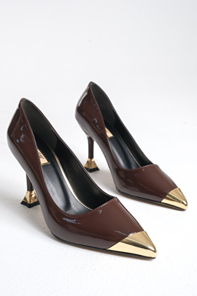 Sena Stil Amor Patent Leather Thin Gold Toe Detail Special Design Heel 7.5 cm Stylish Women's Stiletto