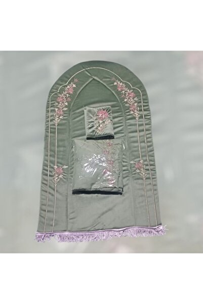 prayer mat1 Prayer mat set with prayer rug