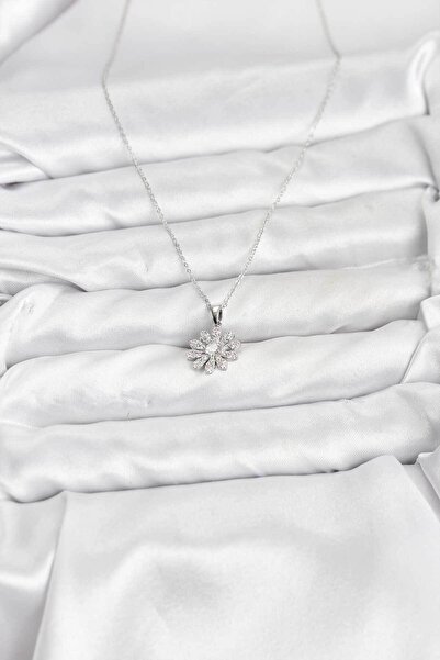 Lisinya قلادة نسائية على شكل زهرة من النحاس الفضي -