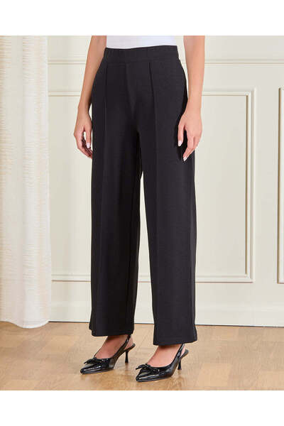 REDTAG Women Black Wideleg Knitted Trouser