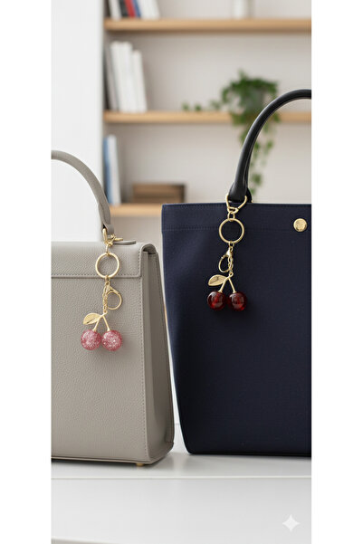 Şirin 2 bucăți. Set de brelocuri cu figurine cireșe (2 bucăți)