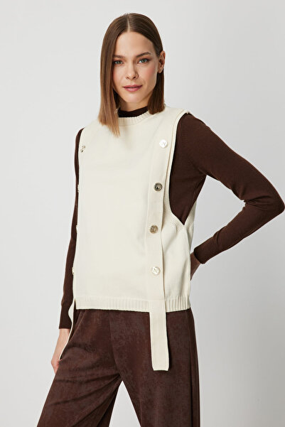 ON Süs Düğmeli Sıfır Yaka Süveter