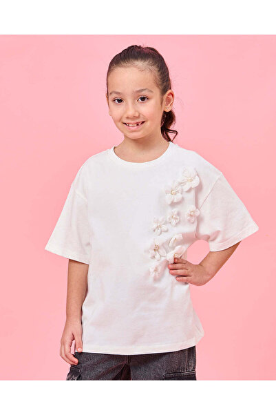 REDTAG تي شيرت أبيض مطبوع للبنات