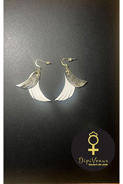 DipiVenus Cercei mici albi cu aripi de înger