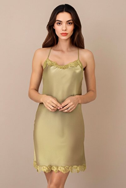 Nurteks Intimo Donna Sindy lace-trimmed silky satin chic nightgown