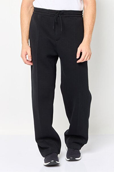 Nike Men Loose Fit Straight Leg Outdoor Sweatpants, Black