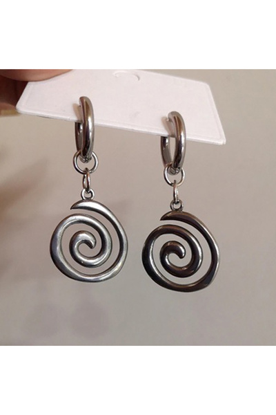 Miniso أقراط حلزونية، أقراط دائرية معدنية فضية اللون، بتصميم هندسي كلاسيكي، تُضفي لمسة مميزة على إطلالتك.