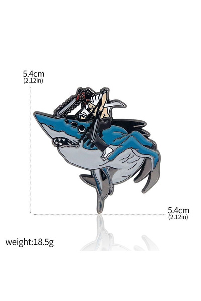 Miniso X00324-08 بروش أنمي رجل المنشار، شخصية أنثوية، باواجي يي ماتشيما، شارة معدنية مثلثة الشكل مطلية بالمينا، B