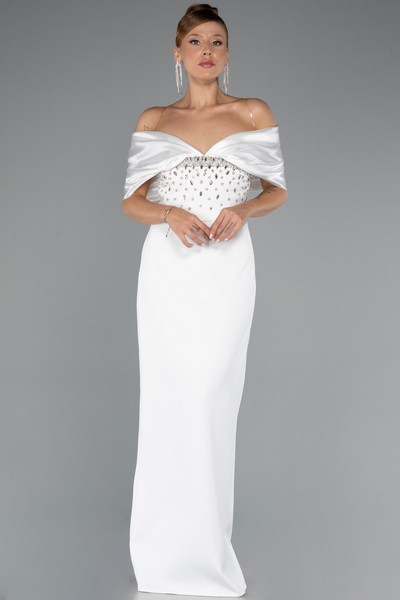 Abiyefon Ekru Kayık Yaka Göğsü Taşlı Uzun Abiye Elbise ABU5352