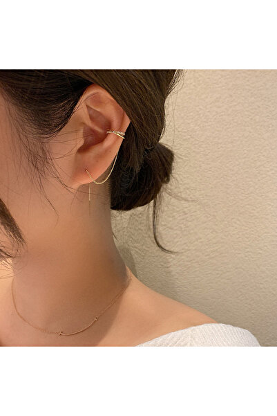 Choice أقراط ذهبية اللون من إيفيسبول، مزينة بشرابة كريستالية، بدون ثقب، مع مش...