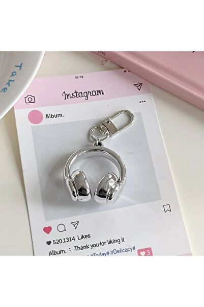 Choice Silver Simple, Sweet, Cool and Exquisite Earphone Keychain, Three-dime...