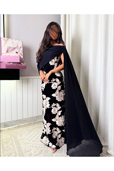 TooQ فستان أسود بتطريزات ورود بيضاء