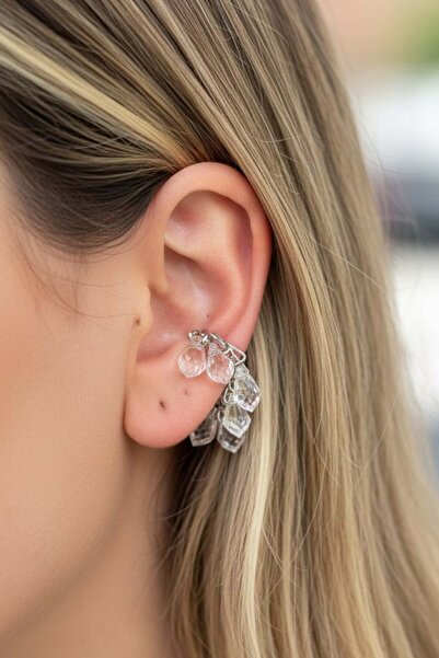 TAKIŞTIR Gümüş Renk Taş Detaylı 14K Altın Kaplama TX Ear Cuff (Tek)