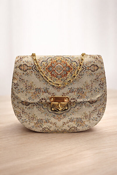 Elen Kilim Patterned Chain Strap Shoulder Bag - 18X17 Cm.