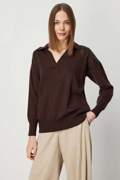 ON Omzu İşlemeli Polo Yaka Triko Kazak