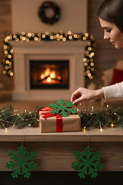 Cadde Süs 6 قطع من زينة السنة الجديدة بتصميم ندفة الثلج