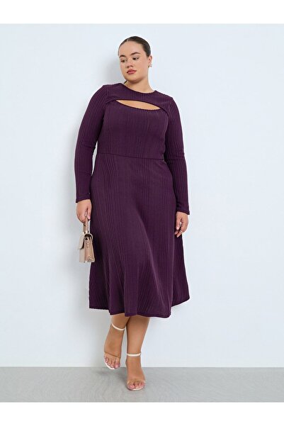 Styli Plus Size Cut Out Detail A-Line Midi Dress