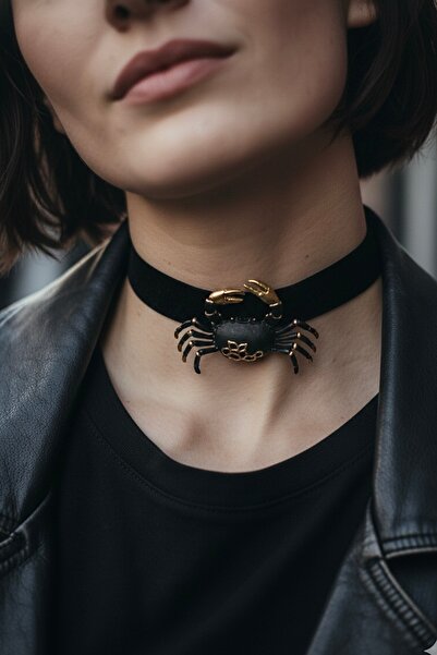 LIVOSH GOLD DETAYLI AKREP CHOKER KOLYE