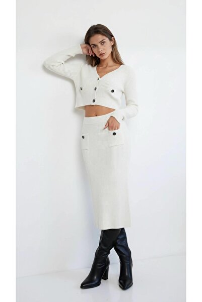 Miss Poem طقم نسائي مكون من سترة وتنورة بلون الكريم