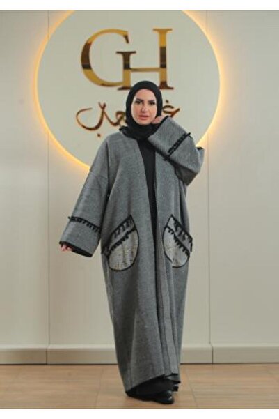 ghina hijab بيشت من الصوف الرمادي