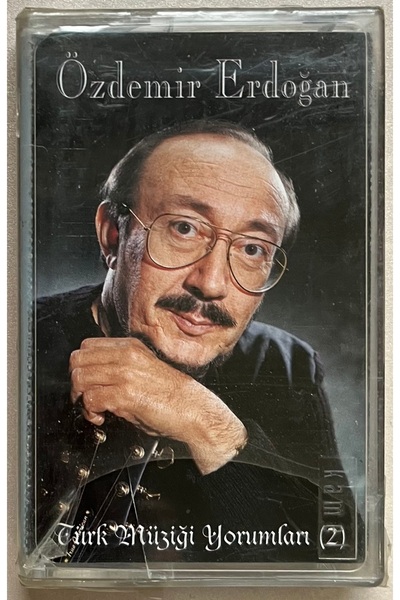 Kamel Müzik تعليقات أوزديمير إردغان على الموسيقى التركية - كاسيت (بدون جيلاتين)