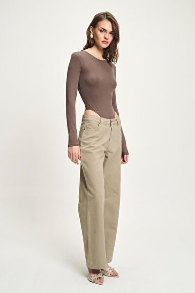 Lijuri بنطلون جبردين واسع الساق باللون الكاكي 0093 R4-I-K4