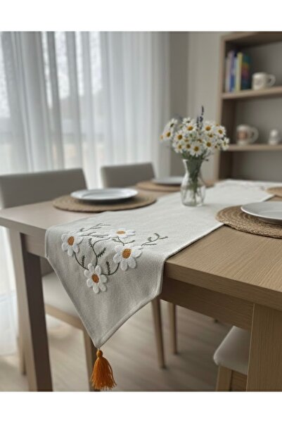 ON-ARS TEKSTİL Punch Nakışlı 1 Adet Runner & Amerikan Servisi & Masa Örtüsü