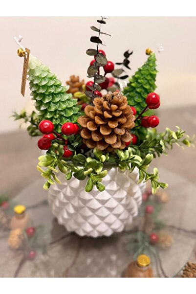 LuminaGarden Kokina & Çam Yılbaşı Dekoratif Mum Buketi | El Yapımı Kozalak Mu...