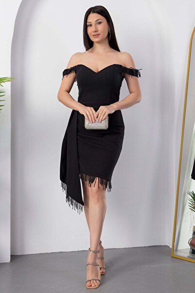 PULLIMM Вечерна рокля с деколте, рамене и подгъв с бродерия 6860