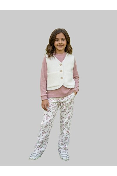 fruity A perfect girls' winter suit in pink with a white vest