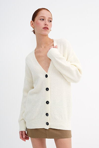 Addax Buttoned Knitwear Cardigan H2401