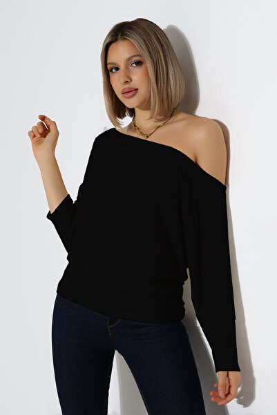 Şiir Aleg Women's Boat Neck Flowy Comfortable Fit Three-Quarter Sleeve Blouse & Top - Black