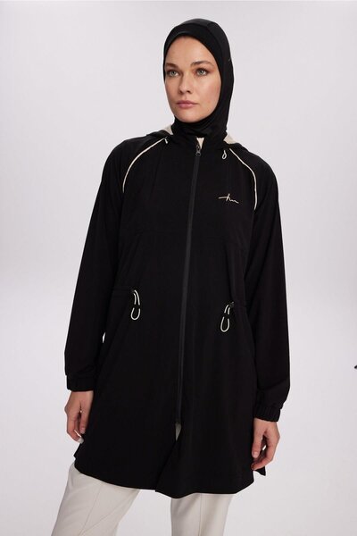 Haşema Active H-Per Fit cu glugă detaliu vipușcă Jachetă neagră pentru drumeții ACT-37