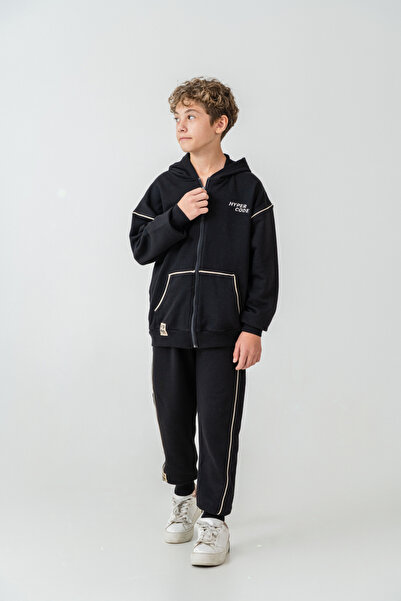 Mışıl Kids Комплект от горна и долна част на спортен екип за момчета с качулк...