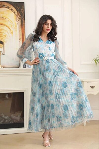 alestafham Women's light blue floral dress with tulle sleeves