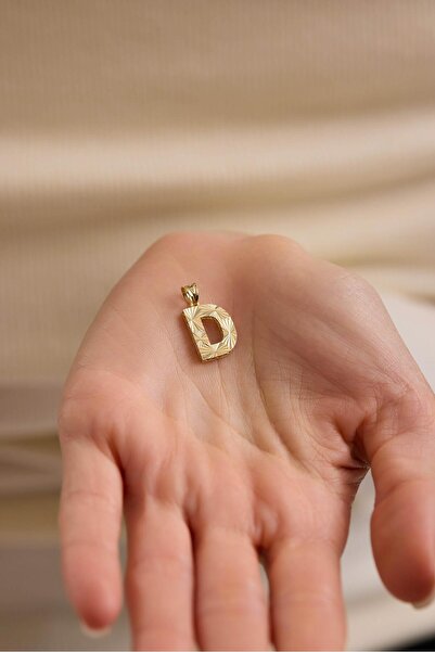 Tufanlar Kuyumculuk 14 Ayar Büyük Kalemli Harf Altın Kolye Ucu